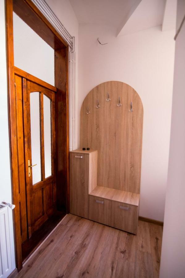 Heart Of City Apartament 오라데아 외부 사진